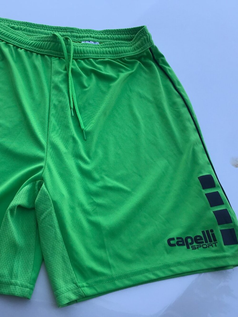 Men athletic shorts by Capelli. NEW Medium.
